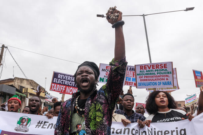 Nigeria : Premier Bras de Fer Entre Président Et Manifestants.