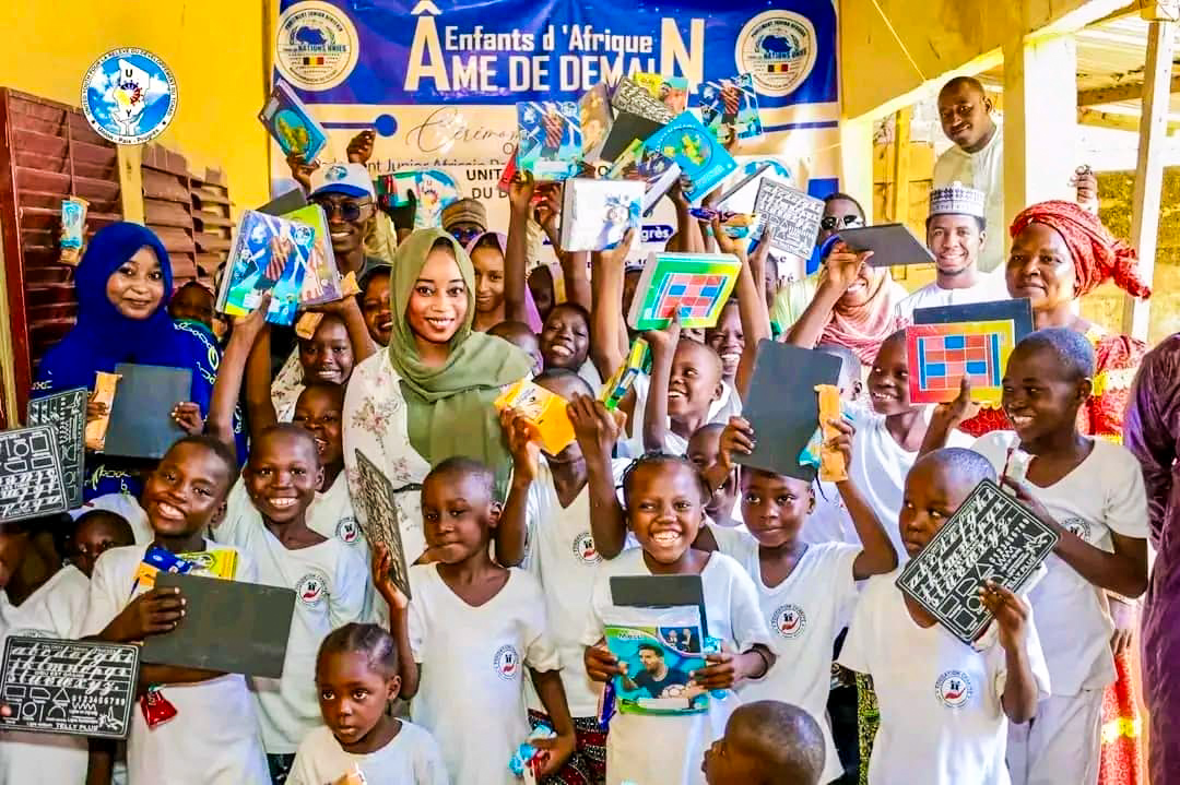 “Un Cartable, un Sourire” : United Youth Redonne Espoir à 40 Orphelins