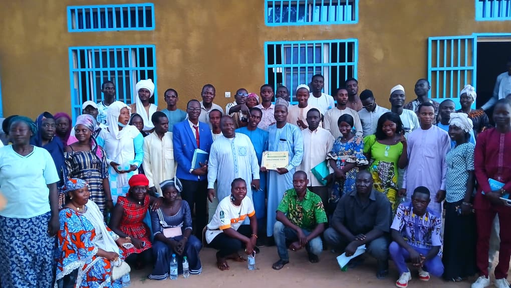 Le Mouvement Panafricain Des Leaders Du Mayo-Kebbi Ouest A Organisé Un Café Des Leaders