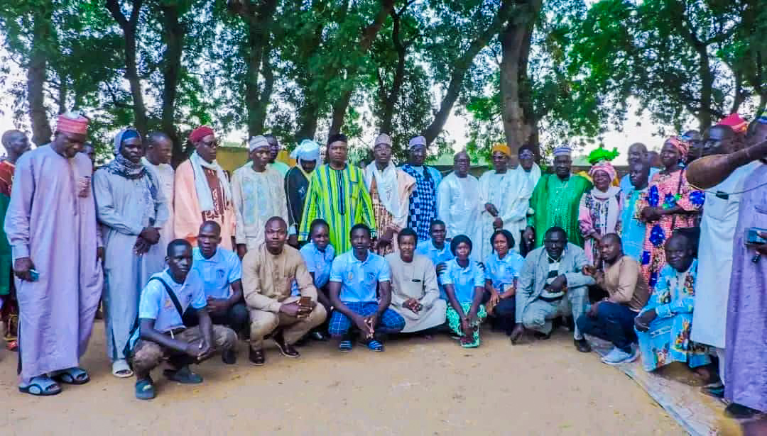 Bongor : Le Dr Allah Ridy Koné Honoré Pour Son Engagement Envers L’éducation Des Jeunes Massa